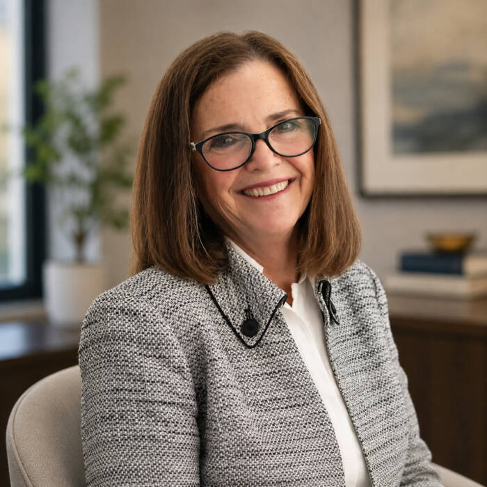 Peggy Tyers headshot